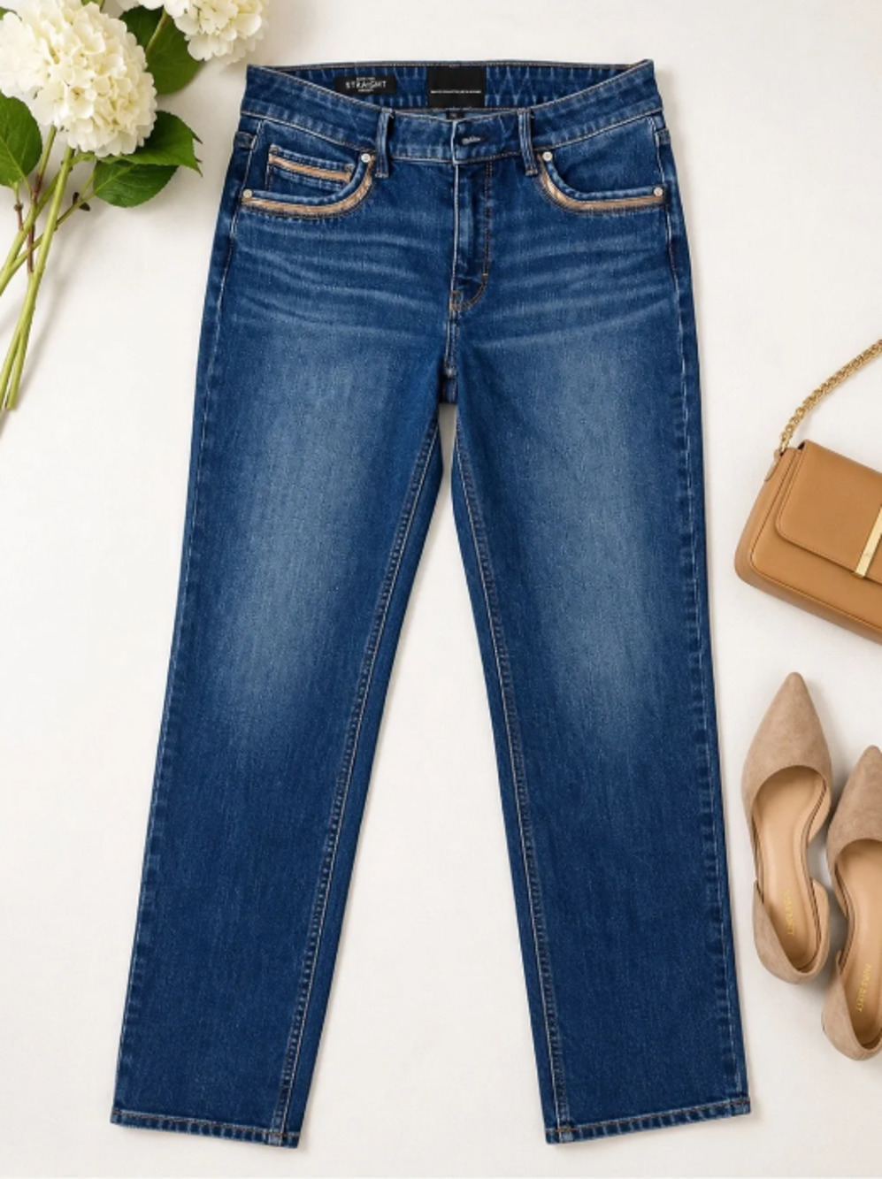 White House Black Market High Rise Straight Sculpt Jeans Size 2